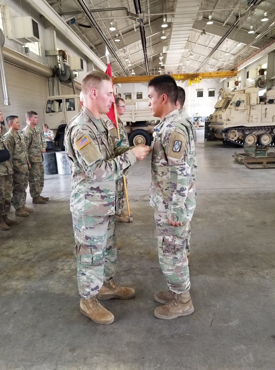 Bravo24F's tweet photo. The Bulldog BTRY finished a productive week by awarding AAMs to two outstanding Soldiers, SPC Florendo and SPC Torborg; and promoting two Soldiers, PFC Pugh to Specialist and PV2 Escobar to PFC. We are very proud of these Soldiers, keep up the good work!
#Excellence #FireAndFury https://t.co/5zIdG4w9Zw