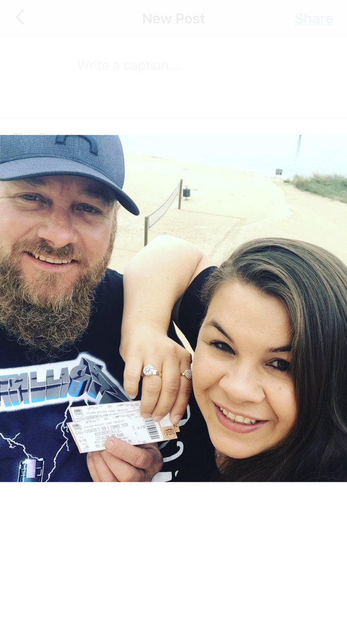 elisabethjls's tweet photo. #Loudwire #GenXSummerTour https://t.co/XCXm6vzd9Z