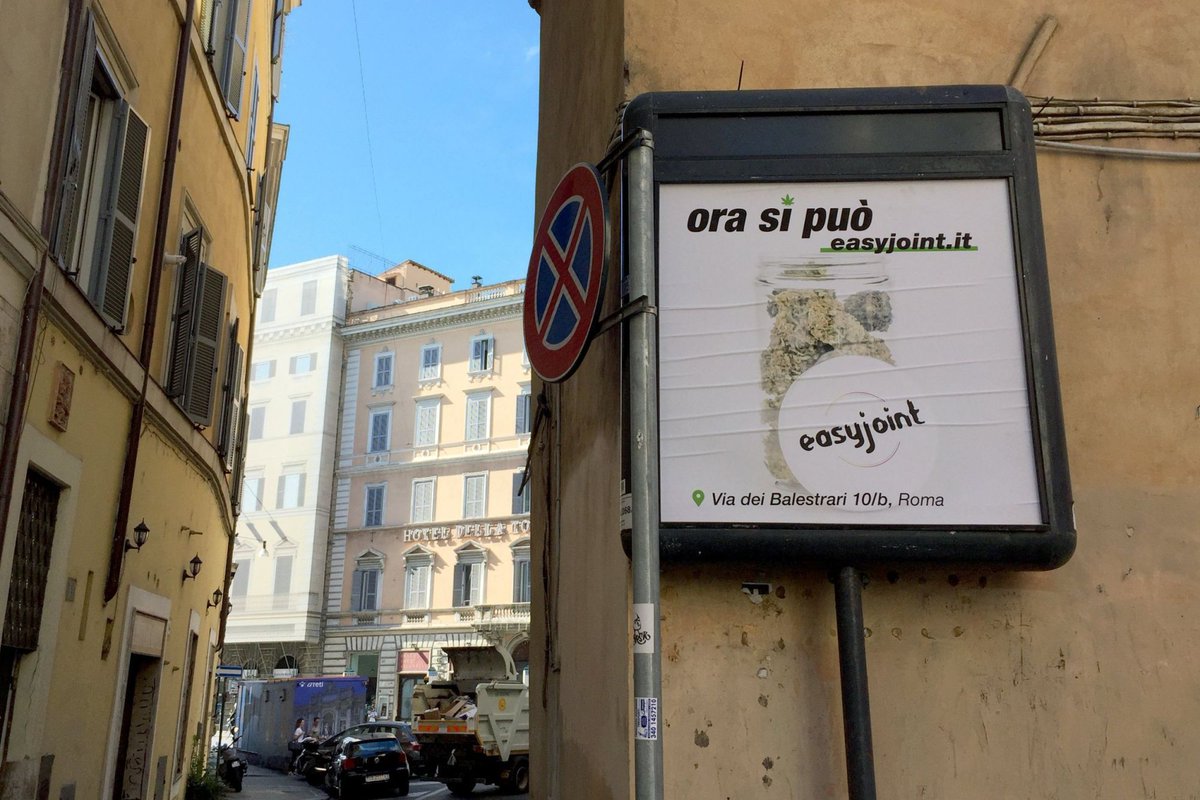 BillJempty's tweet photo. 😆 Italy Accidentally Legalized Pot and Now the Mafia Is Losing Big Money https://t.co/zwhvKe6qHz

#italy #marijuana #cannabis https://t.co/7Pm1ibVakZ
