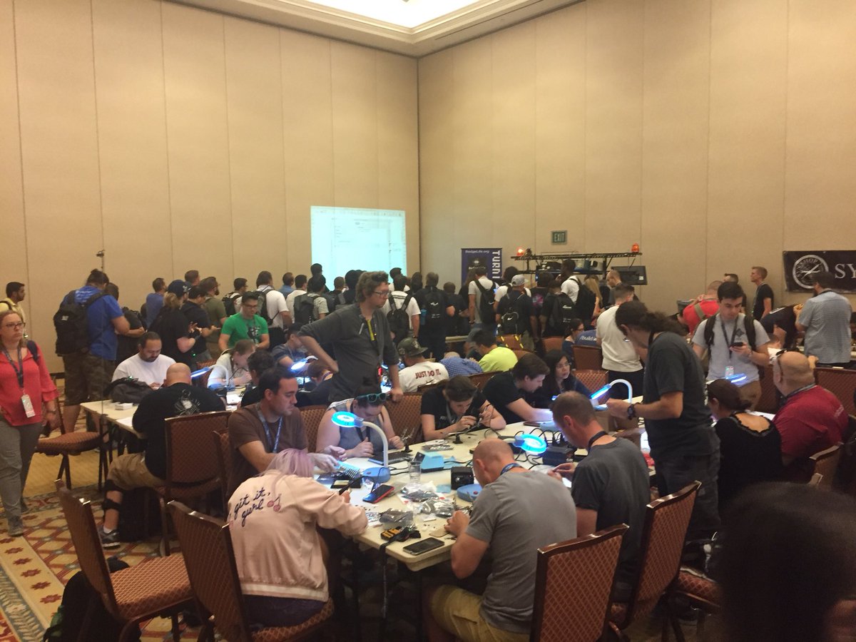 JacobJasser's tweet photo. Hardware Village Hacking and Soldering and Soldering Skills Village #DEFCON26 

Brings me back to my EE days in Undergrad :) https://t.co/gg2eJ5xO5w