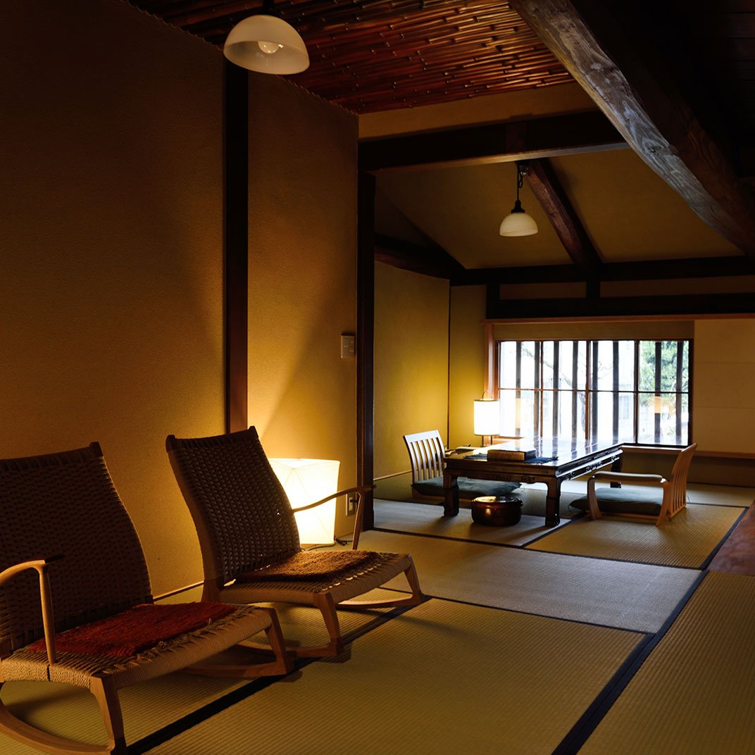 TabletJapan's tweet image. 【旅館くらしき】8月15日＆16日限定セールでご案内している「ゆの間」は、昨年誕生した新客室のひとつ。純和風の造りと倉敷川ビューが魅力 → ow.ly/gz6230lmt0x