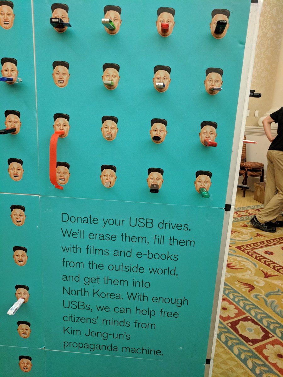 smidig tre Parat Chris Prime(ish) on Twitter: "Donate your USB drives to help the people of North  Korea ❤️ #DEFCON https://t.co/Z2pMLw8gAN" / Twitter
