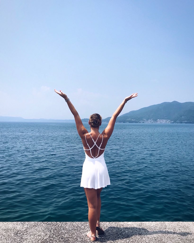 ChelseaJones_96's tweet photo. Days like this... 🌎 https://t.co/ARA0g8lUD9
