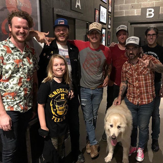 bishopmanor's tweet photo. Have fun in the studio guys!!!! @vandoliers #dallasmusic #bloodshotrecords #vffv https://t.co/m10TRUvZDh https://t.co/F7kwCihZt8