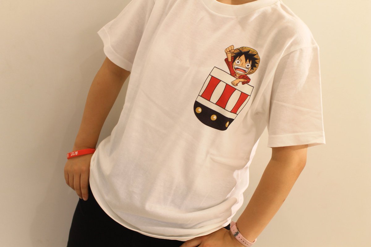 ট ইট র One Piece麦わらストア渋谷本店 新商品 麦わらストア限定 ひょっこりtシャツ ルフィ S M L 2 800円 税 好評発売中 麦わらストア Onepiece