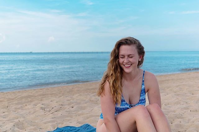 CattyElizabeth5's tweet photo. Forever happy by the water 🏖️ and like wow we got the best like almost private beach by getting an Airbnb instead of a hotel on the boardwalk. The 11 hour drive and waking up at 5am was soooooo worth it 👌🏼
.
.
.
.
.
#bythewater #abmsummer #SwirlSocia… https://t.co/5LqsFGyF54 https://t.co/JCsdPsN9rK