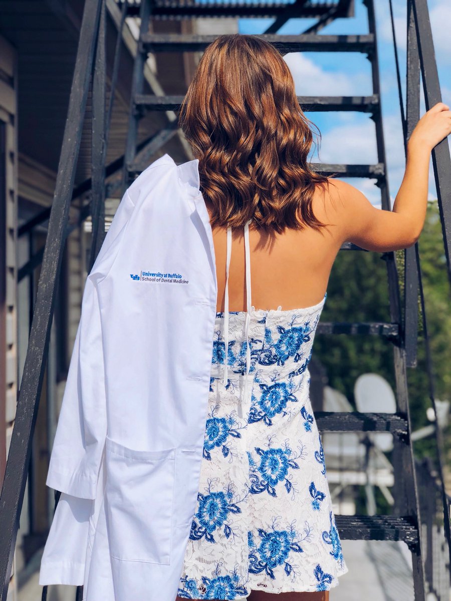 Lexifullerr's tweet photo. Let the journey to Dr. Fuller begin 🤓👩🏽‍⚕️👄 https://t.co/EQQs2koHmg