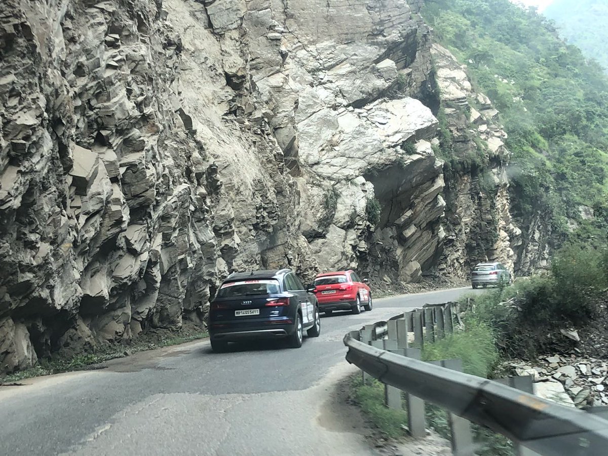 odmag's tweet photo. What a splendid drive to Manali yesterday. The @AudiIN #Q3 and #Q5 are a treat to drive in the twisties. #IQD2018 #audi #audiin #audiindia #michelin #zeiss  #audiquattro #odmag #overdrive #lifeatod #livelifeinod #HyattRegencyChandigarh #vistacarcare #totalquartzcarengineoil https://t.co/dZ3CSTsaUU