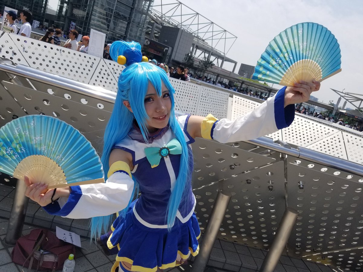 Uzivatel マミハ Na Twitteru 我らが 駄女神 アクアさま C94コスプレ このすば