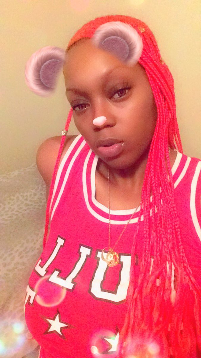 MoDrugz_'s tweet photo. Damn it’s been a minute, let me show you how I’m living ❤️🌶 https://t.co/cWqQgqMYEw