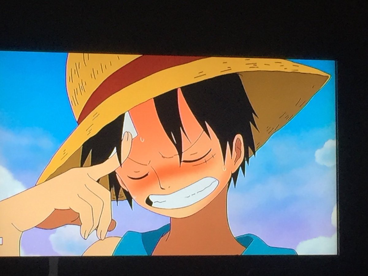 The key to making Luffy kawaii is to make his hat as huge as his expression...