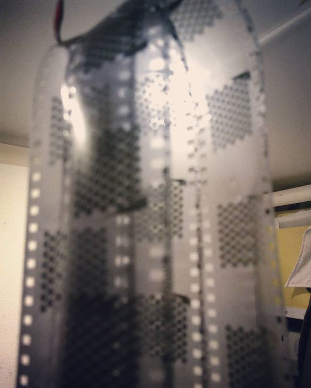 AJohnMilne's tweet photo. #analog Encoded #3D worlds ... #lightfieldcinematography #psychictechnology #lightfieldcamera #35mm #om1 #halfframe #penf https://t.co/HqjRi55xbl https://t.co/VjP5iGcesr
