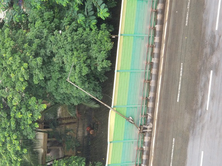 Pankaj Chitre (@panky2cool) on Twitter photo There is an almost falling lamp post on the flyover just before the mulund toll naka on eastern express highway that needs to be fixed from last few days. Would request <a href="/bmcmumbai/">Municipal Corp.</a> to please action this asap before if falls down creating another untoward incident. Thanks! There is an almost falling lamp post on the flyover just before the mulund toll naka on eastern express highway that needs to be fixed from last few days. Would request <a href="/bmcmumbai/">Municipal Corp.</a> to please action this asap before if falls down creating another untoward incident. Thanks!