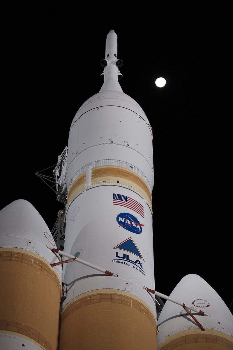jmgeventhorizon's tweet photo. What’s the most exciting thing about the #DeltaIVHeavy launch for everyone? https://t.co/g2GNpeF0xp