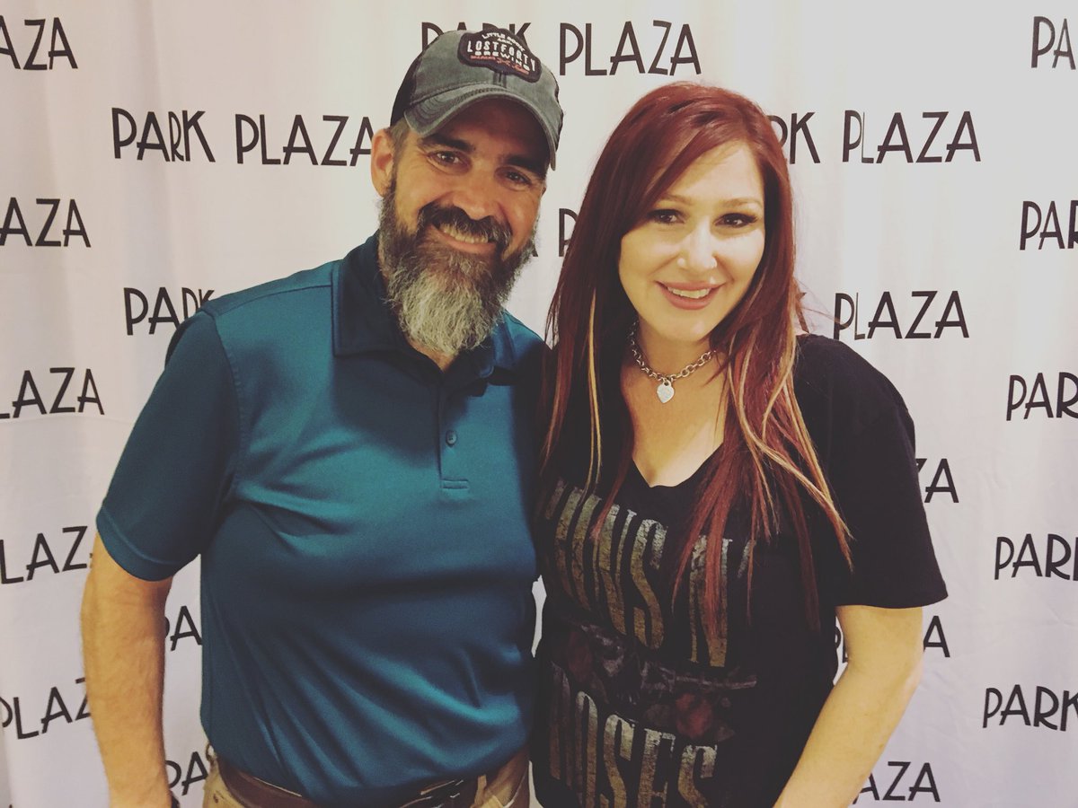 With <a href="/tiffanytunes/">Tiffany</a>!! Thanks for coming and putting on a great show tonight