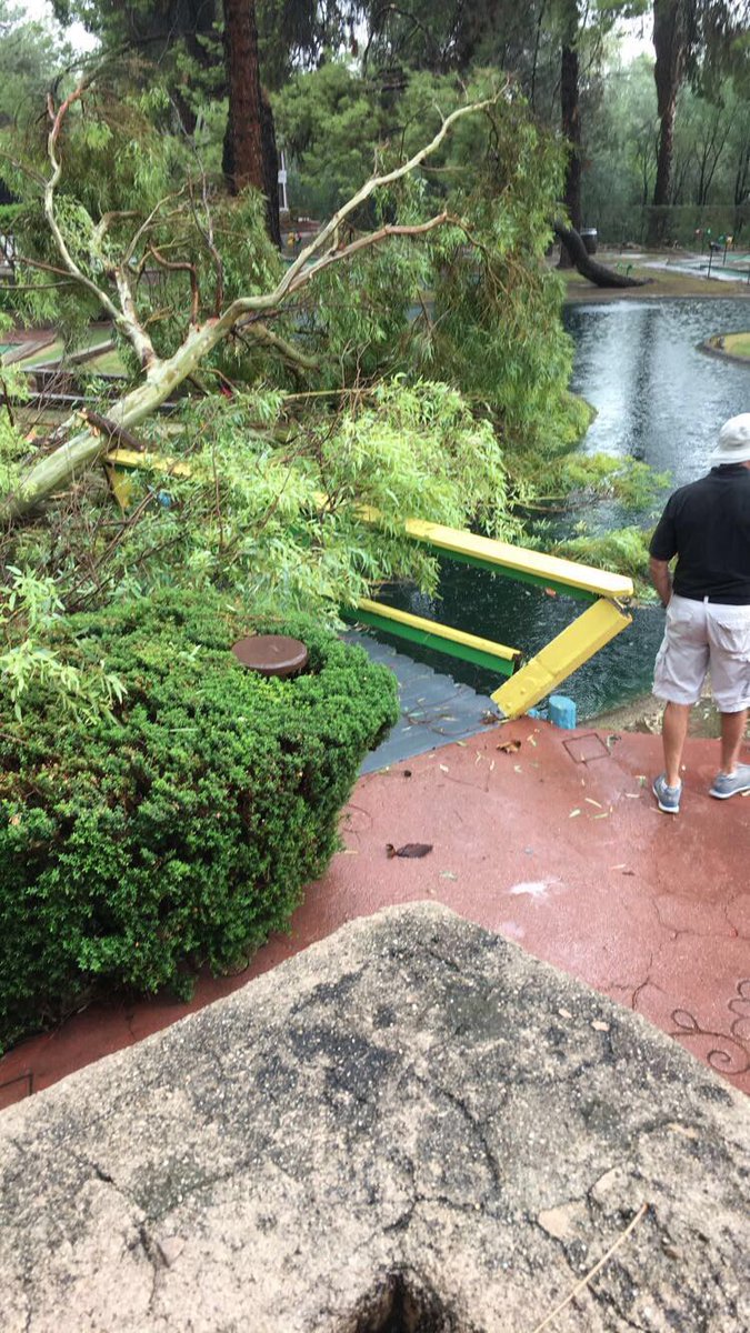 GolfNStuffAz's tweet photo. Gotta love monsoon season! We got struck by lightning during today’s storm. @whatsuptucson https://t.co/kz9N2V80ne