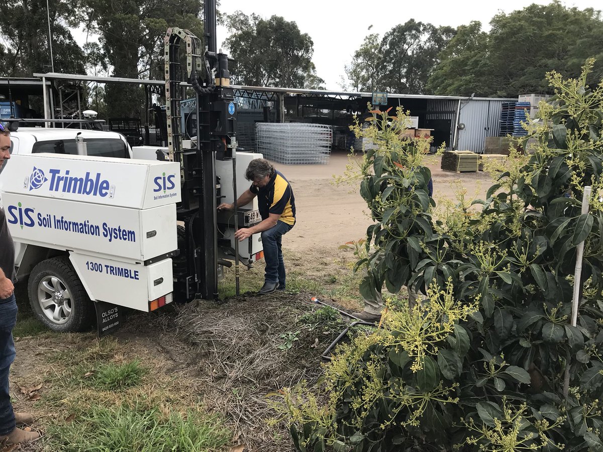 RipeHort's tweet photo. Learning about new technology to analyse soil profiles @DandyProduce https://t.co/0daUJWpcby