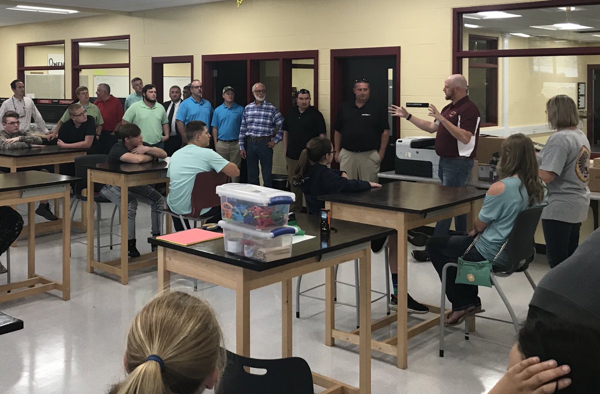 Third day of school and <a href="/EngineeringBchs/">BCHS Engineering</a> and <a href="/BarrenCountyATC/">Barren County ATC</a> are already engaged in collaboration with industry partners! Thanks Green Mechanical for visiting today to plan future opportunities for students! #BeComeLifeReady