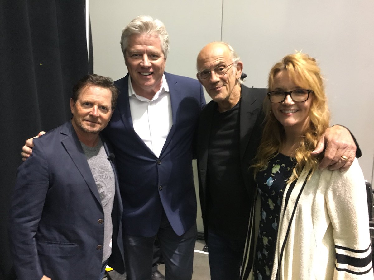 lacosacine's tweet photo. Los amamos hasta el infinito y mucho más allá. https://t.co/g295KJZgLf