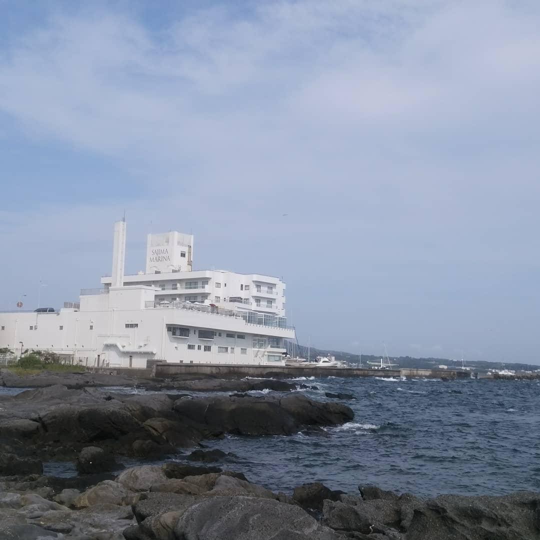 金曜ロードショーオープニングロケ地コンプリート 多分この辺だと思う 同じ感じに撮影したかったけど 当時と変わってるからなぁ 金曜ロードショー オープニングロケ地 北条桟橋 佐島マリーナ ラ マーレ