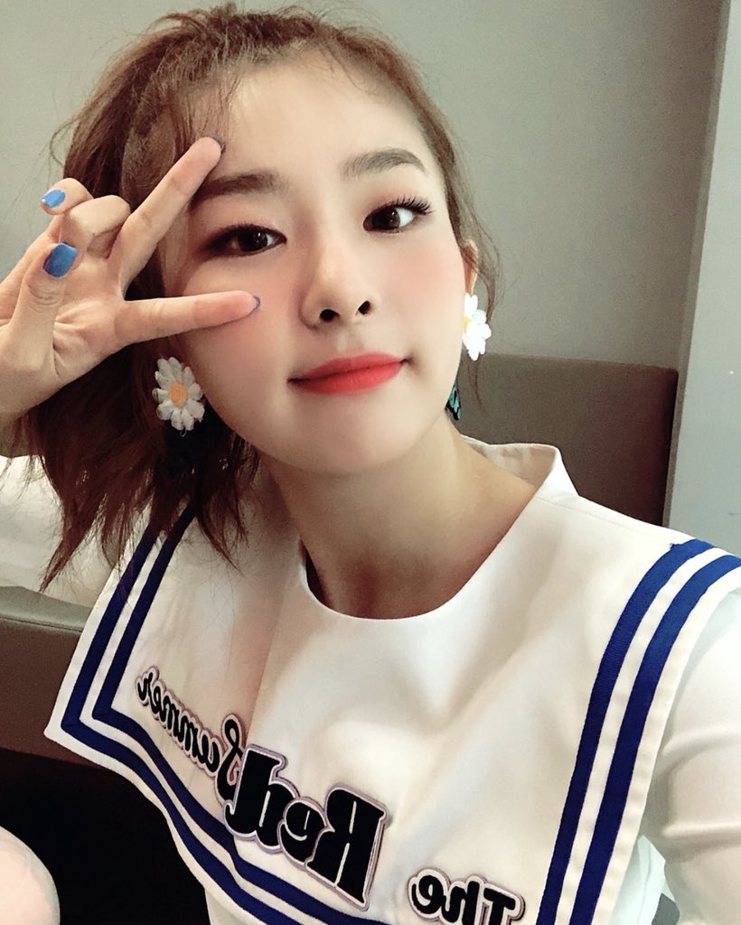 bakerv801's tweet photo. (IG) 180811 redvelvet.smtown
#SEULGI #RedVelvet

"รู้สึกเหมือนได้ย้อนกลับไปในช่วงนั้นเลยค่ะ ปะปะปัลกัลมัท~!!🍉🍍🍊🥝🍇 #RedVelvet ขอบคุณแฟนๆที่มากันวันนี้ด้วยนะคะ~ "
https://t.co/18cJpgJzaX https://t.co/JuTBydso5v