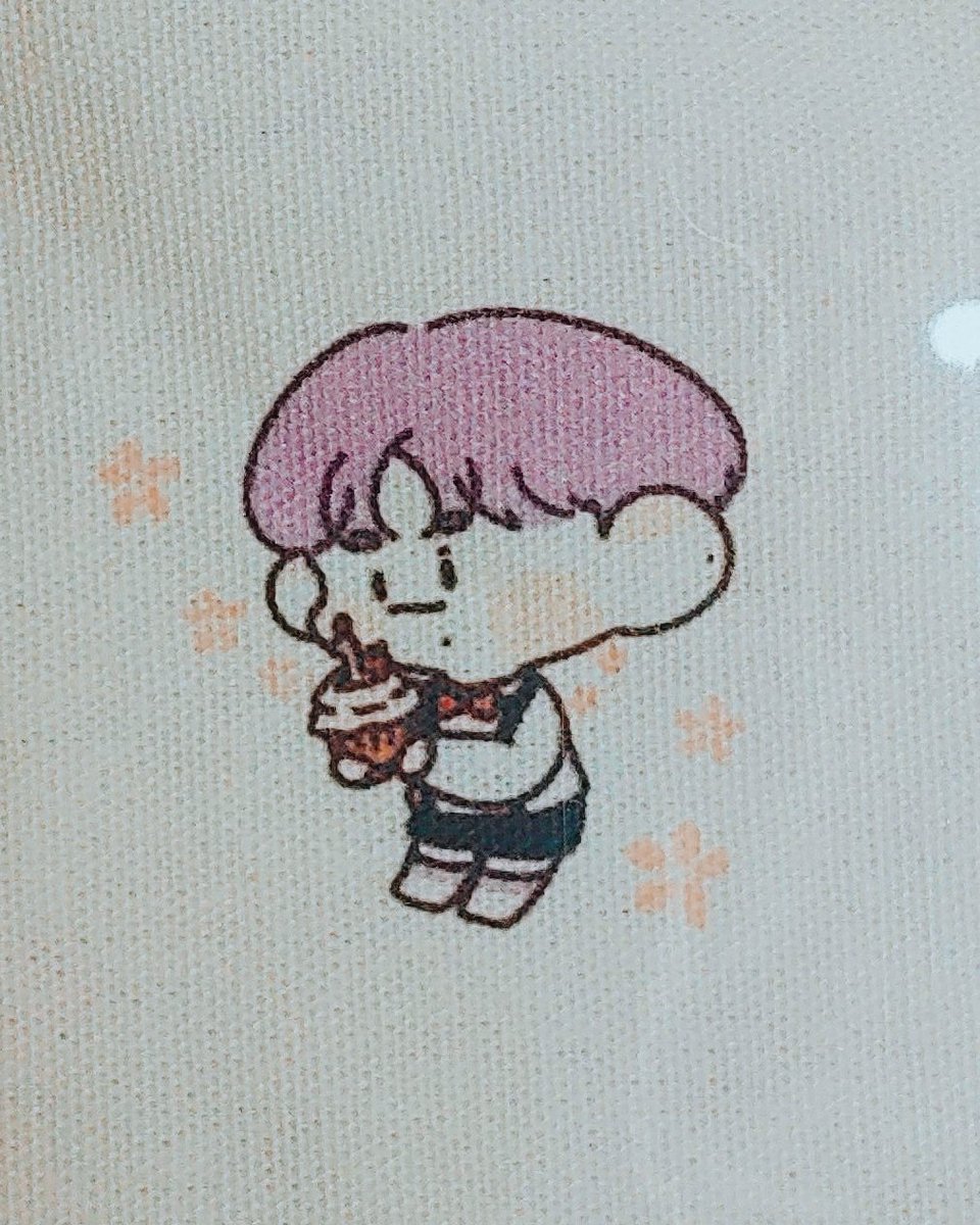 FOR_leedaehwi's tweet photo. 파우치 뒷면도 요래요래 귀여워요 (*´ლ`*) 💕 https://t.co/efaZVBg6c3