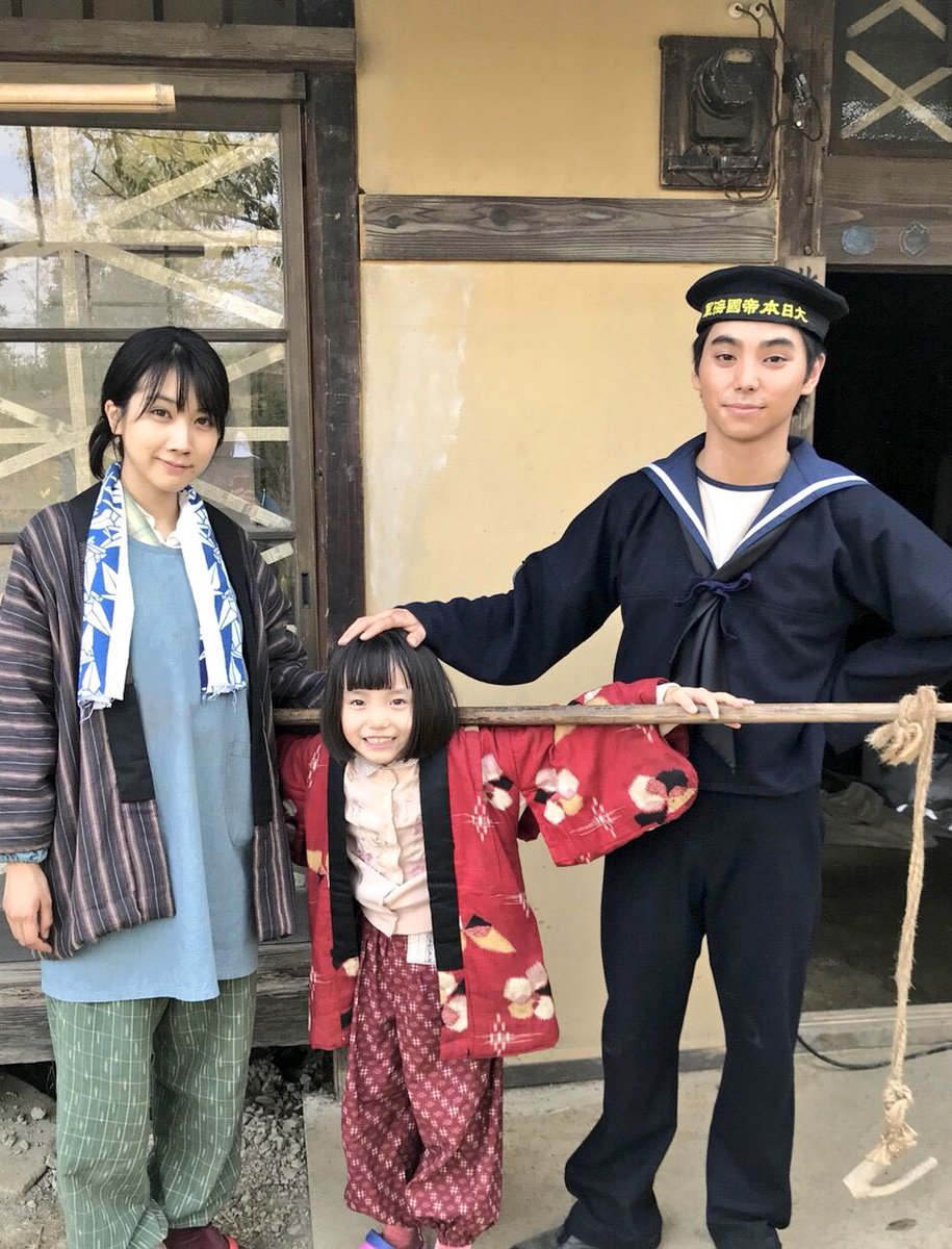 公式 日曜劇場 この世界の片隅に 3か月間 ご視聴ありがとうございました Twitter પર 明日は第5話放送 いよいよ明日は第5話の放送です 幼馴染の哲がすずのもとを訪ねてきます 哲は一晩泊めて欲しいと言い出して 第5話 ぜひご覧ください
