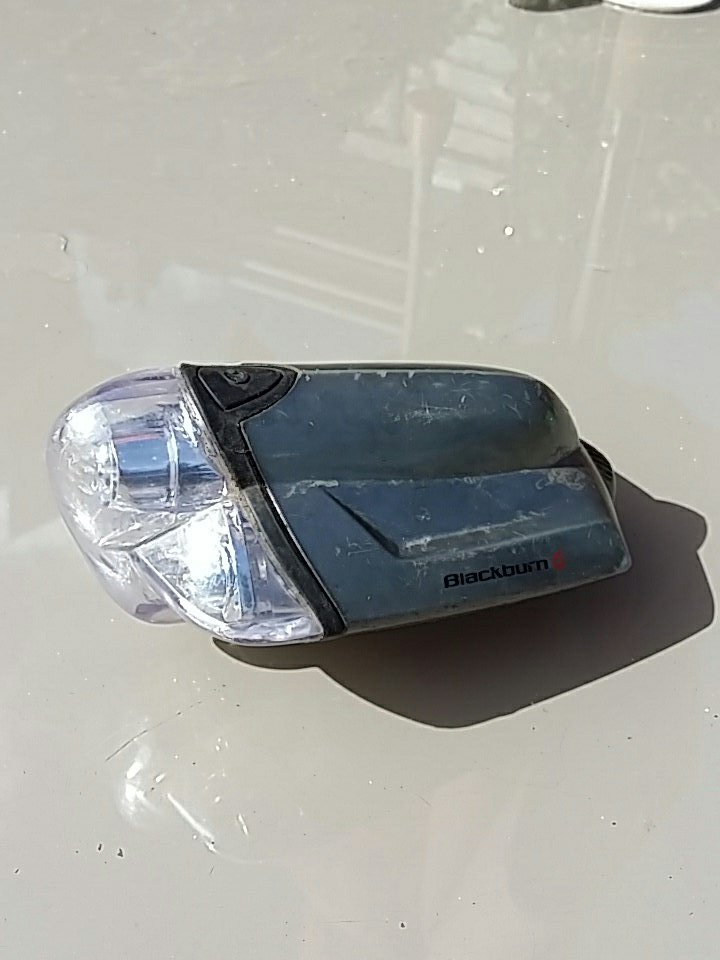 brianmayebrianm's tweet photo. @teamactiveja "Get the Blackburn,  it's got a brass screw"
I've only had to replace the batteries again - that's twice in twelve years .
What was i thinking? https://t.co/13GjjpapqQ