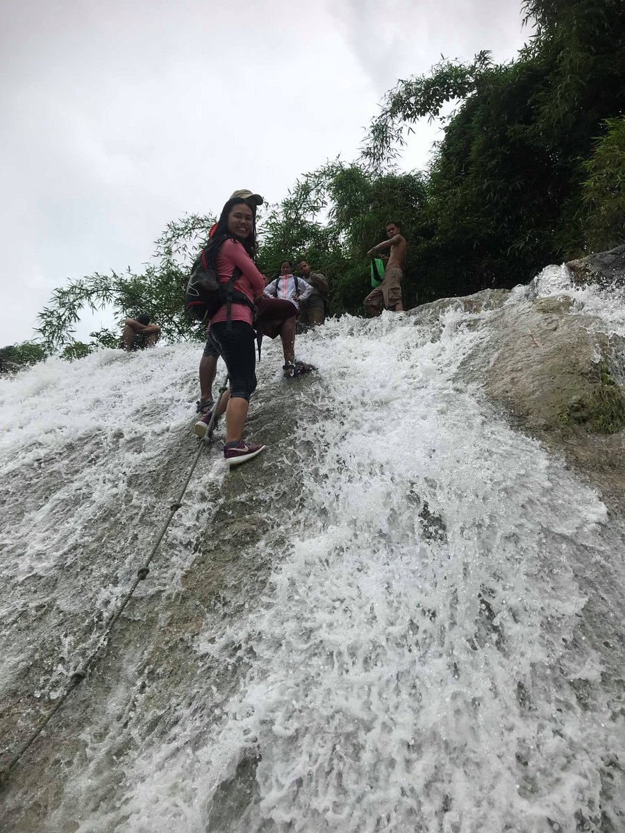 bautistamags's tweet photo. Daranak at Batlag falls lang ang alam ko dati na nandito sa tanay tas marami pa pala haha. Yesterday, I discovered 4 more waterfalls in Tanay, Rizal! I introduce to you ppl the Tagpuan, Mahangin, Panat-in and Kalaparan falls ๐My hometown is amazing ๐ญ๐ #WhenInTanay https://t.co/os9186QPBk
