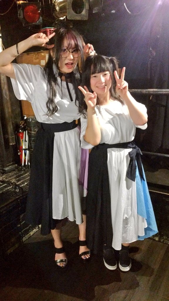 yukikaze1964's tweet photo. 今日、最初の東高円寺ロサンゼルスクラブでのMultiColoRライブは無事に終わりました。
次は秋葉原@ COSMIC LAB で20:20-20:40の予定です。
#MultiColoR
#まるから
#Nsaoi
#はちみつブルー
#清水ミイチ
#miichi https://t.co/ygJHUTCCe3