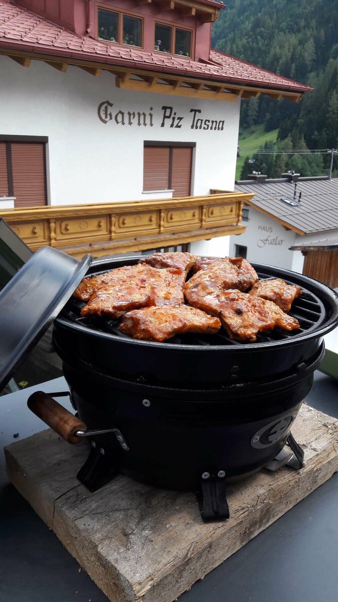 ☀️WINACTIE☀️

Maak kans op een kadobon van ROOKmetSMAAK t.w.v. € 25,=

Plaats op Facebook of Instagram jou leukste, lekkerste of mooiste buitenkookfoto. Tag ROOKmetSMAAK en vertel welk product je van ons gebruikt.

Deze actie loopt t/m dinsdag 28 augustus.
Foto: Jan Loosman