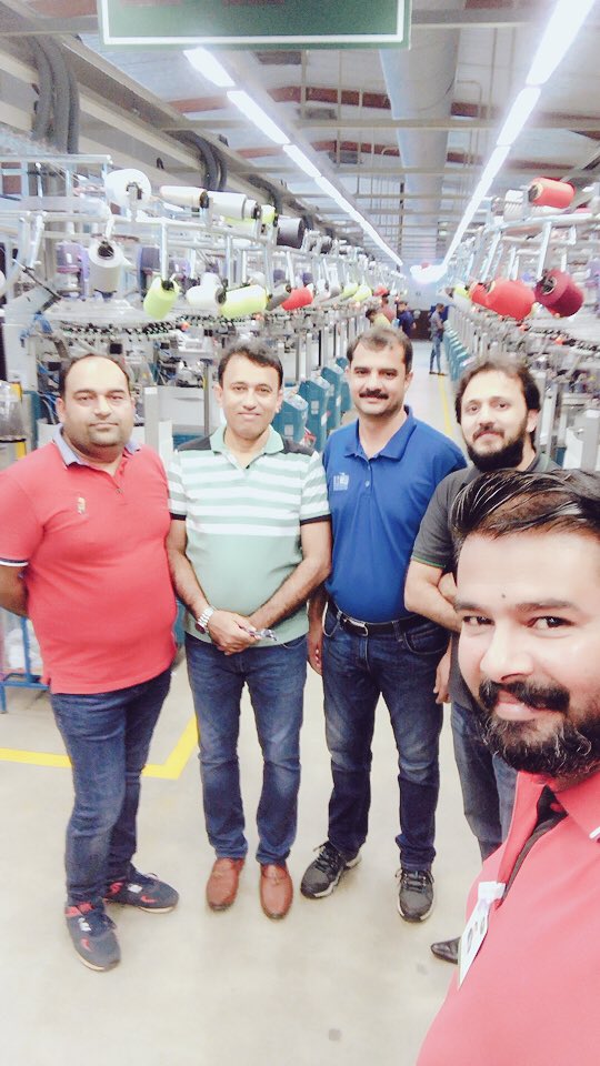 rana_milyas's tweet photo. Plant Head HD-2 is visiting INTERLOOP #Texlan_center_Srilanka 
State of the art manufacturing facility
@Awais_____ 
@Tloop25 
@SyedAbi57731794 https://t.co/cpS6w5S1R5