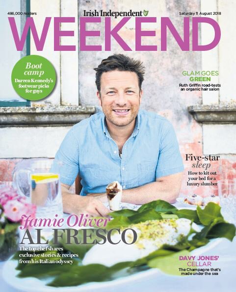LeslieAnnHorgan's tweet photo. I had the pleasure of meeting @jamieoliver to talk about endangered cooking traditions, the fight against child obesity and how he discovered true soul food among Italy's matriarchs. Read the interview in today's @IndoWeekend #JamieCooksItaly #indoweekend https://t.co/shQto4bO6n