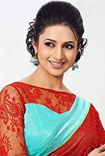 hunnarbaaz's tweet photo. Tune in to your favourite #yehhainmohabbatein star Devyanka Tripathi as she speaks about the skills of a very special person in her life! Tomorrow 11.30 am on Hunnarbaaz on @DDNational @MSDESkillIndia @sidkakspeaks @NSDCINDIA @AradhanaBedi https://t.co/IoICQEdube