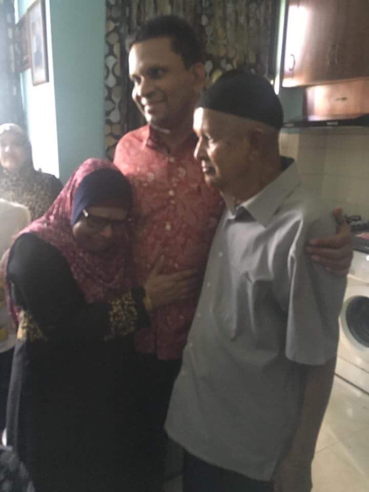 sharaf4449's tweet photo. Col. Nazim Minivankurey!!
#FreeColNazimNow!! https://t.co/cPt2Yh8jo7