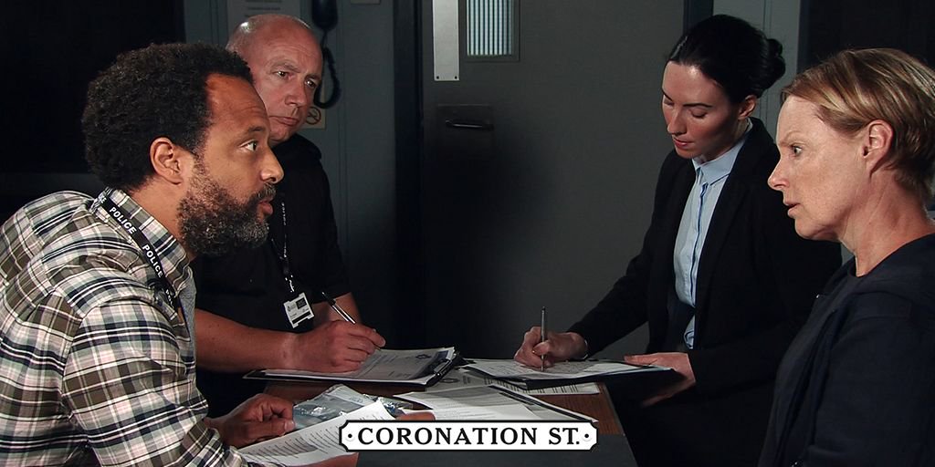 itvcorrie's tweet photo. Batten down the hatches - here are the Preview Clips!
MON: https://t.co/ddODN2q5jm
WED: https://t.co/3s5wyRbcoU
FRI: https://t.co/HbsJIRp5GG
Enjoy 😃
#Corrie https://t.co/TwgPvvP9yx