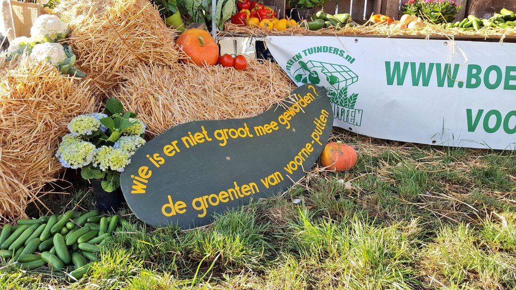 Boeren_Tuinders's tweet image. Promotie lokaal voedsel en sierteelt @OPVoornePutten @DeProefschuur Fokveedag @gemeenteHsluis