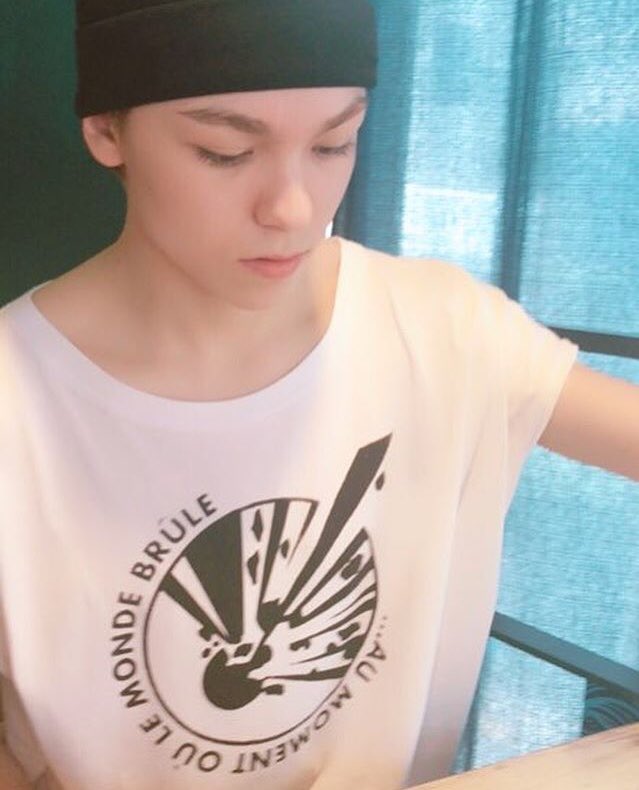 WandH_17's tweet photo. [INSTAGRAM] chwenotchew 

18.08.11
📷 🐯 . 🥘 🇹🇭

#SEVENTEEN #세븐틴
#VERNON #버논 https://t.co/cr6ETBs1VI