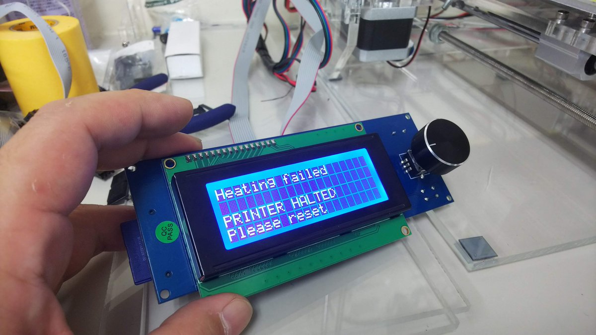 konica_tokyo's tweet photo. エラーになると思ったら電源部分が外れていた。仮に半田して復旧。この部分はあとで電源端子ネジにしようか…と。#ALUNAR #M508 #3Dプリンター https://t.co/Ka1cYM8UtS