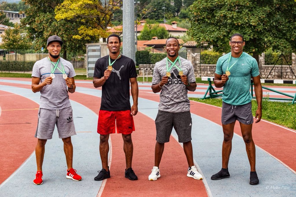 AkaniSimbine's tweet photo. Young men living their dreams ✨🙏🏾☝🏾🤟🏾🥇

 📸 : @pittinimatteo https://t.co/G5jGGmzGBb