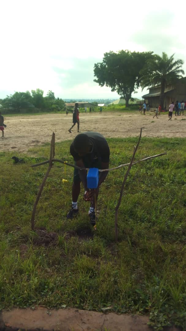 DevTrainNg's tweet photo. SDG 3,4,6 &amp; 13 was achieved as we kicked off #BeatPlasticPollution Football Competition
See our #EnvironmentAmbassadors practicing effective Handwashing during half time
#YouthDay
@AgroNatureNig @SustyVibes @ClimateWed @mediaforcc @nighealthwatch @WaterAidNigeria @UNICEF_Nigeria https://t.co/AHvC20pKgn