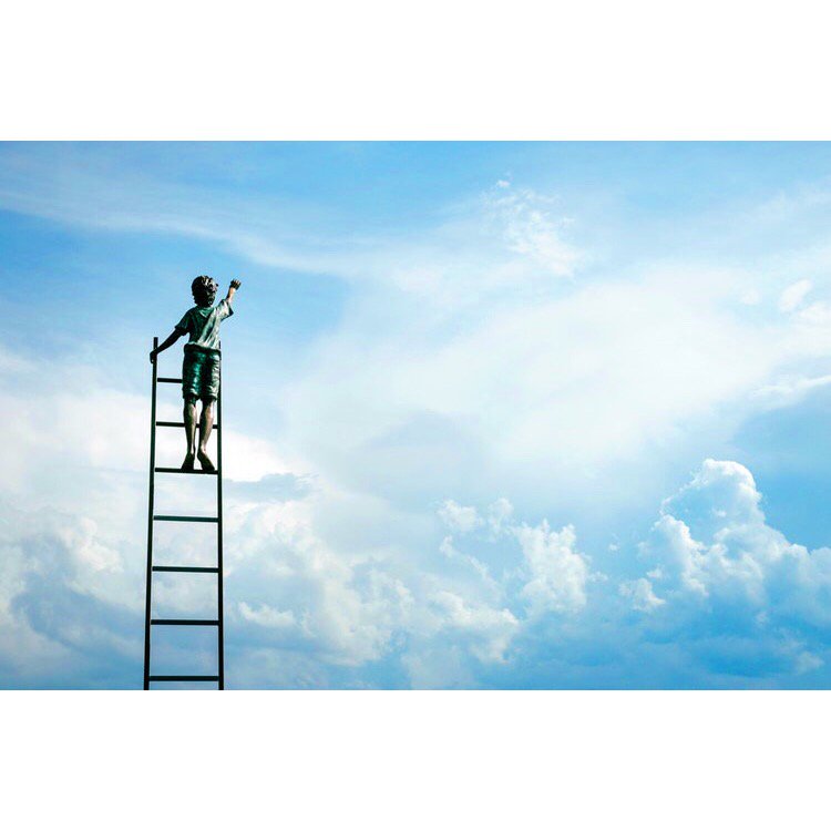 wingmanprojects's tweet image. It’s ok to not yet be where you want to. Life’s complicated. 📷@samuelzeller