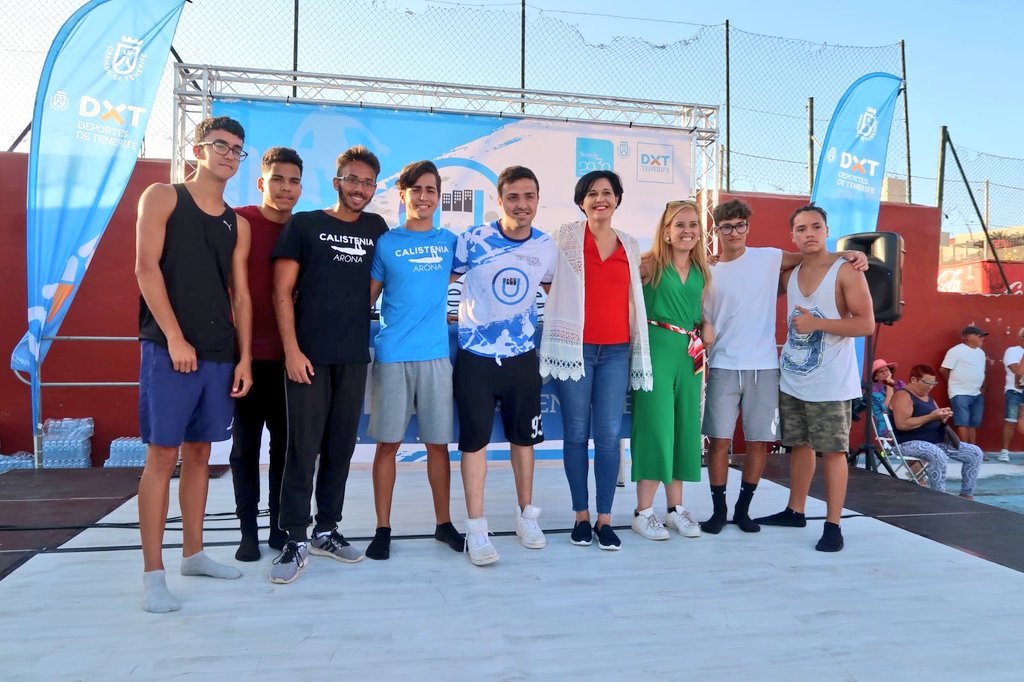DXTenerife's tweet photo. Magnífica acogida ayer en El Médano al último evento #TenerifeUrbano del #Verano2018 Gracias a los ayuntamientos de Santa Cruz de Tenerife, La Orotava, La Laguna y Granadilla de Abona y a los y las participantes por hacerlo posible, ¡nos vemos en la próxima edición! #ActivaTuVida https://t.co/k6wrUmDjsl