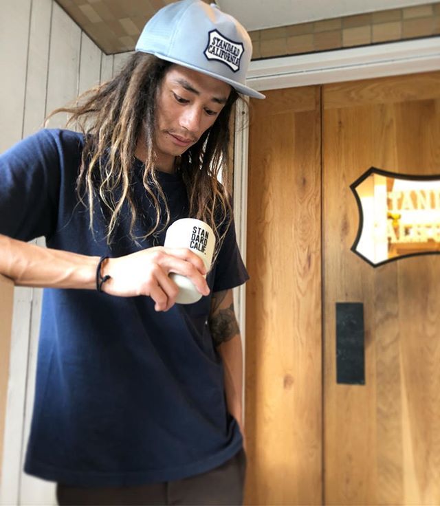 STANDARDCAL's tweet photo. 朝のコーヒーが日課です。
#standardcalifornia #スタンダードカリフォルニア #california #storelimited #スタンダードカリフォルニア限定 #cap #キャップ #店頭在庫まだあります https://t.co/Hs0uwBg3rU https://t.co/y99rNbNBKj