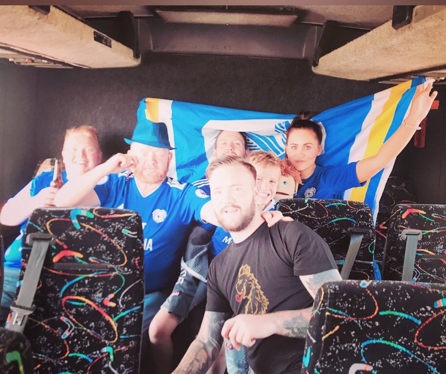 xhoney88x's tweet photo. #BournemouthBound @CardiffCityFC ⚽️💙 https://t.co/HkT7GvuGX5