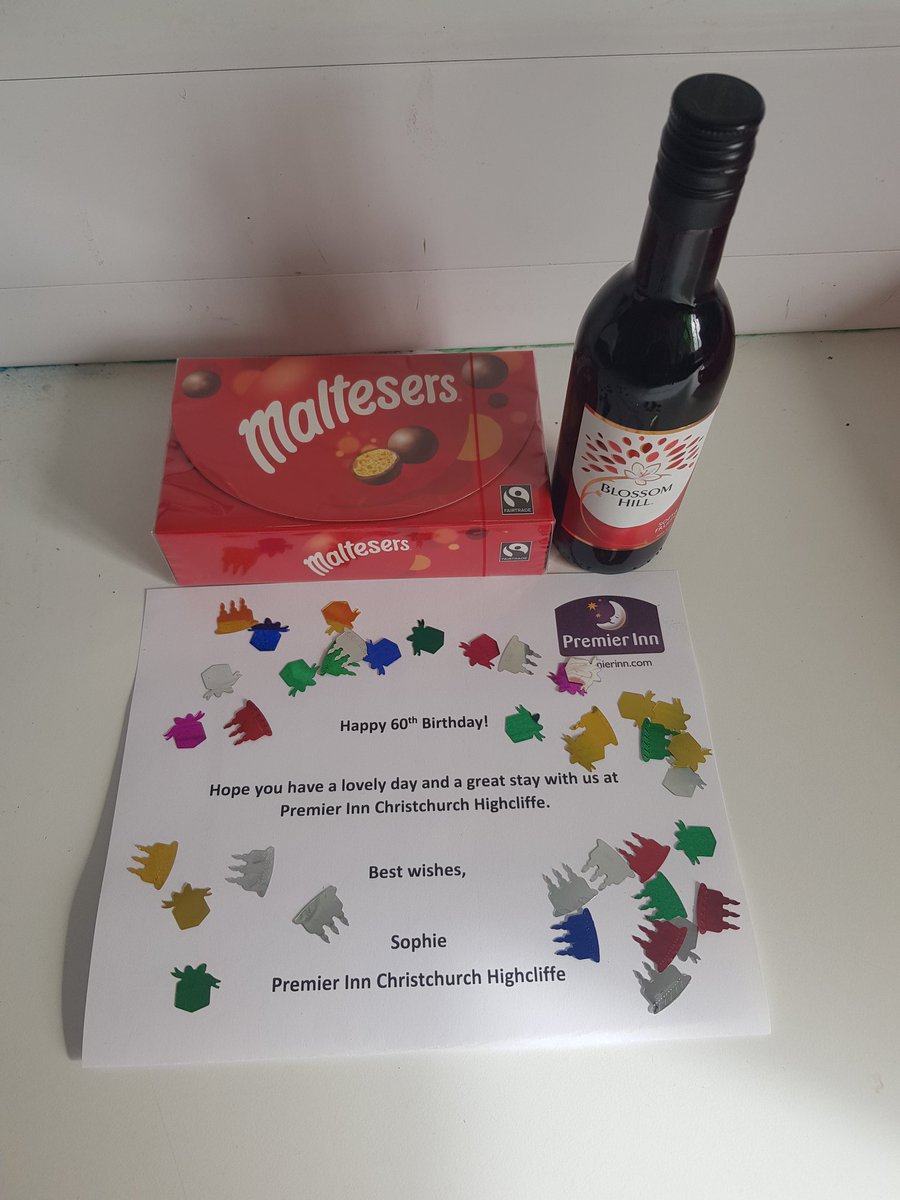 highcliffe_pi's tweet photo. We love a birthday at @highcliffe_pi 🎉🎈🎁#SummerOfService #piwow @RakeshMistry87 @SDEBDD @RikkiQuinlan @PIHantsHearts #operationexellence https://t.co/jYYkrRRp61