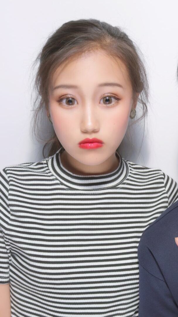 suxp30's tweet photo. 報告があります！
実は女子高生ミスコン2018に挑戦していて、ベスト300に選ばれました！
SNS審査は8月13日から始まるのでいいねとリツイートをよろしくお願いします🙇‍♀️
1人では無理なことに今挑戦してます。みんなの力を貸してください！！
#女子高生ミスコン2018 
#女子高生ミスコン https://t.co/L2rOMSBaXe