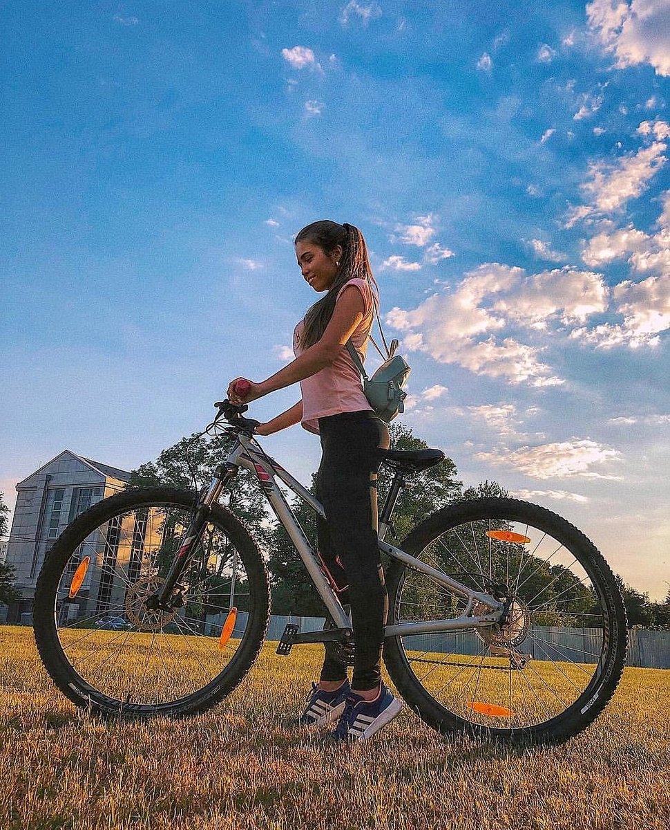 Christy__Evans's tweet photo. 🚴🏼‍♀️ https://t.co/YnXKVjx2PT