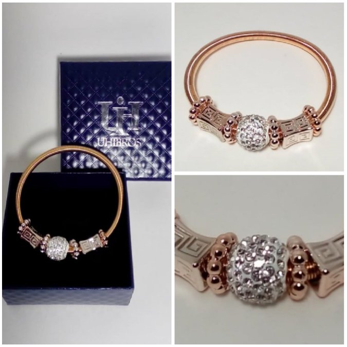 debbiesuesviews's tweet photo. I love this UHIBROS bracelet! It is very charming and unique. It made of stainless steel with a high polished gold finish. The charms are very lovely. Go check it out. https://t.co/FUfkeGunyJ
#RankBoosterReview #discounted #UHIBROS #banglebracet #charmbracelet https://t.co/rby9nj1d0m