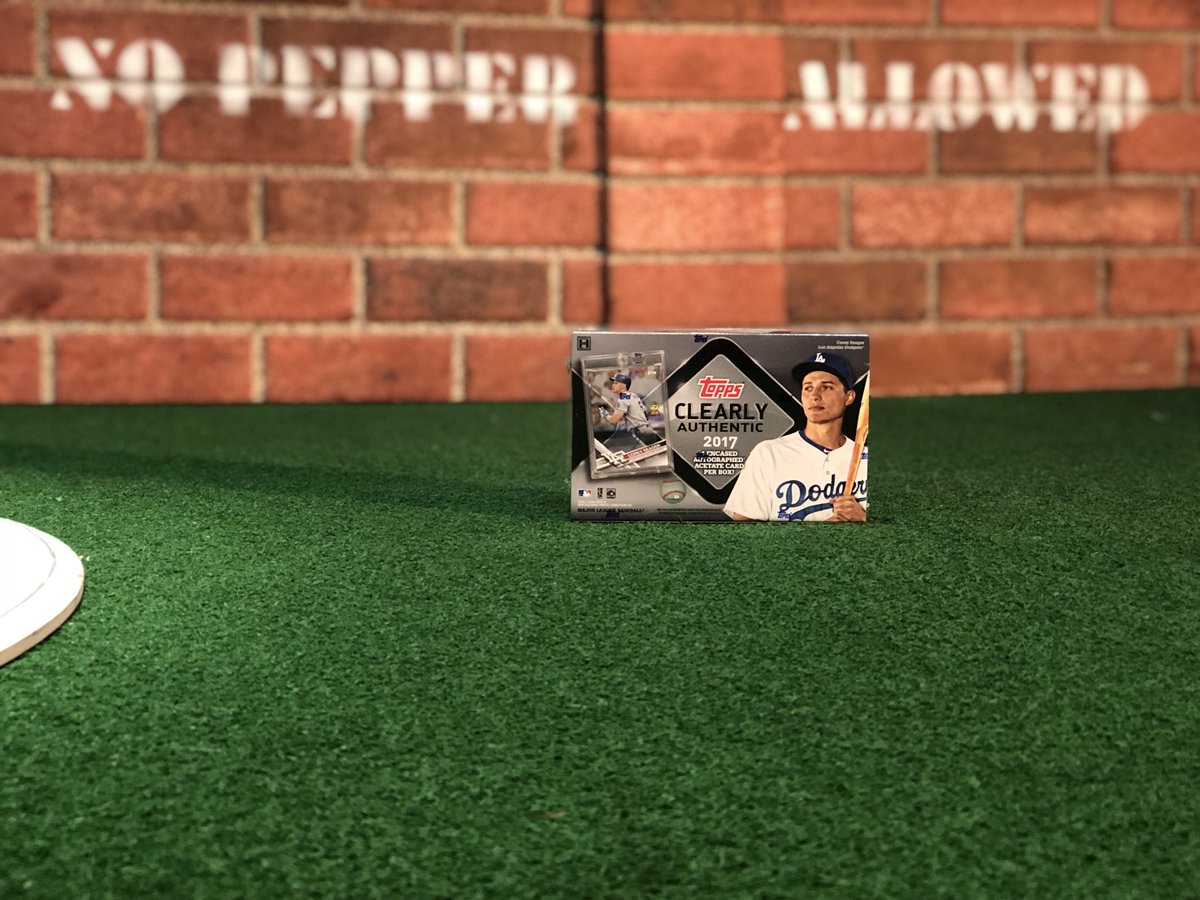 Happy #NationalBaseballCardDay!!! Help us celebrate by retweeting for your chance at a <a href="/Topps/">Topps</a> set!